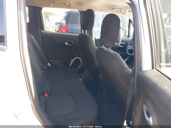 ZACCJBBB4HPE49062 2017 JEEP RENEGADE - Image 8