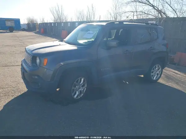 ZACCJBBB4HPE57954 2017 JEEP RENEGADE - Image 2