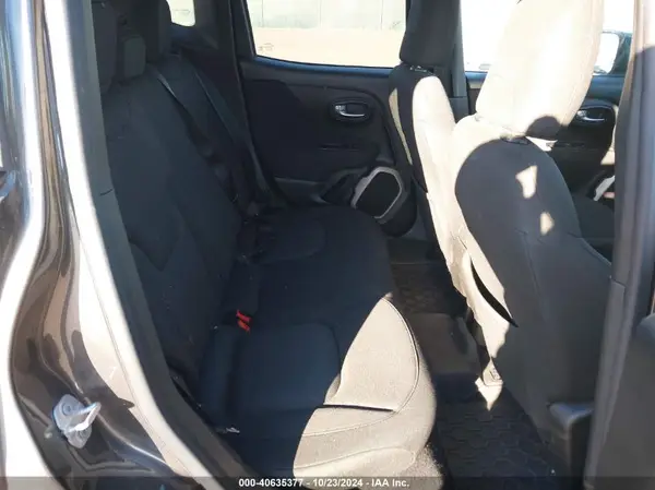 ZACCJBBB4HPE63480 2017 JEEP RENEGADE - Image 8