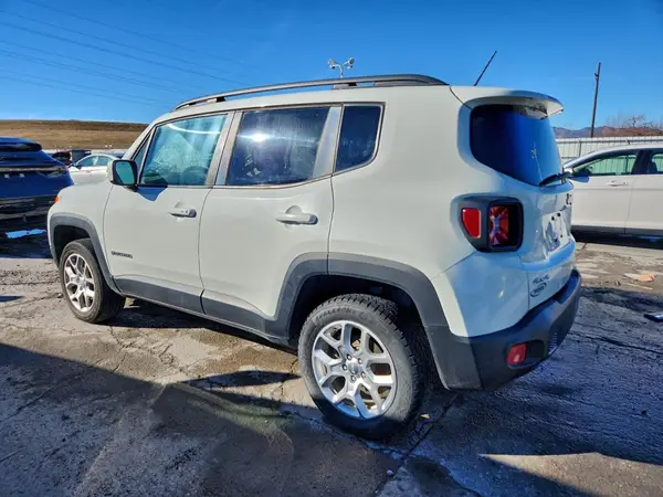 ZACCJBBB4HPE88069 2017 JEEP RENEGADE - Image 2