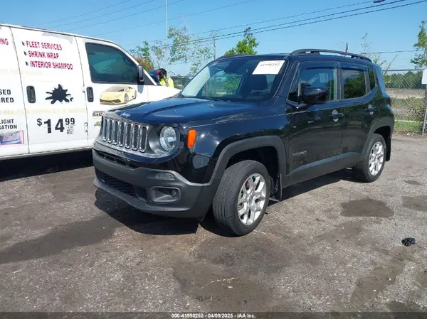ZACCJBBB4HPE90100 2017 JEEP RENEGADE - Image 2