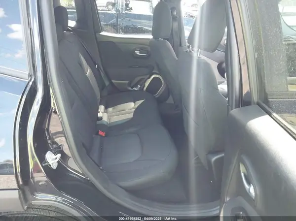 ZACCJBBB4HPE90100 2017 JEEP RENEGADE - Image 8