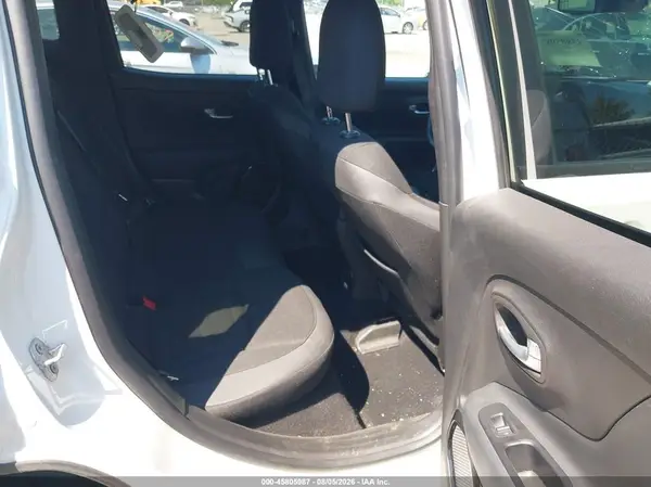ZACCJBBB4HPE93868 2017 JEEP RENEGADE - Image 8