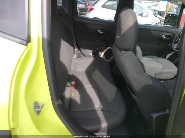 ZACCJBBB4HPF11298 2017 JEEP RENEGADE - Image 8