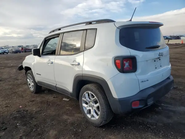 ZACCJBBB4HPF34015 2017 JEEP RENEGADE - Image 2