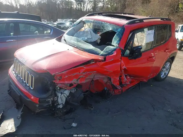 ZACCJBBB4HPF37125 2017 JEEP RENEGADE - Image 2