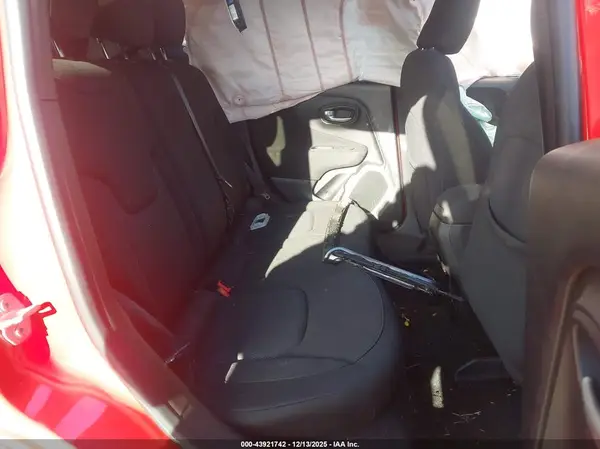 ZACCJBBB4HPF37125 2017 JEEP RENEGADE - Image 8