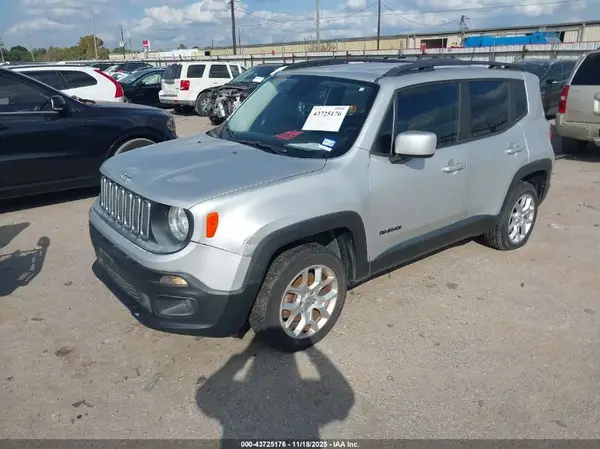 ZACCJBBB4HPF37156 2017 JEEP RENEGADE - Image 2