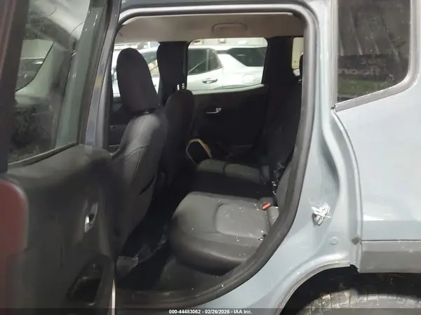 ZACCJBBB4HPF69041 2017 JEEP RENEGADE - Image 8