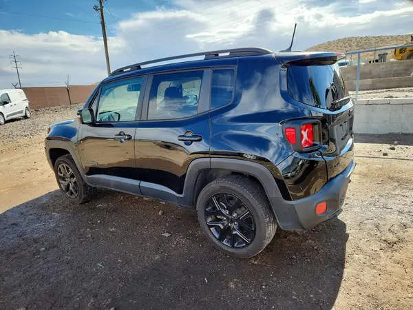 ZACCJBBB4HPG00918 2017 JEEP RENEGADE - Image 2