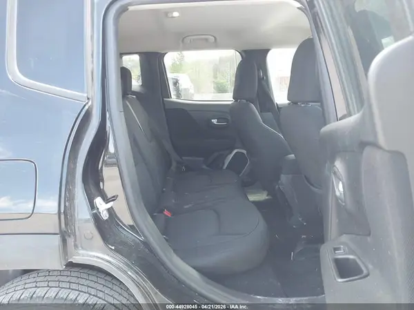 ZACCJBBB4HPG06802 2017 JEEP RENEGADE - Image 8