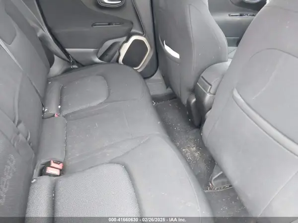 ZACCJBBB4HPG10655 2017 JEEP RENEGADE - Image 8