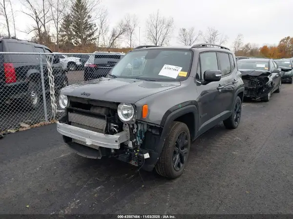 ZACCJBBB4HPG44661 2017 JEEP RENEGADE - Image 2