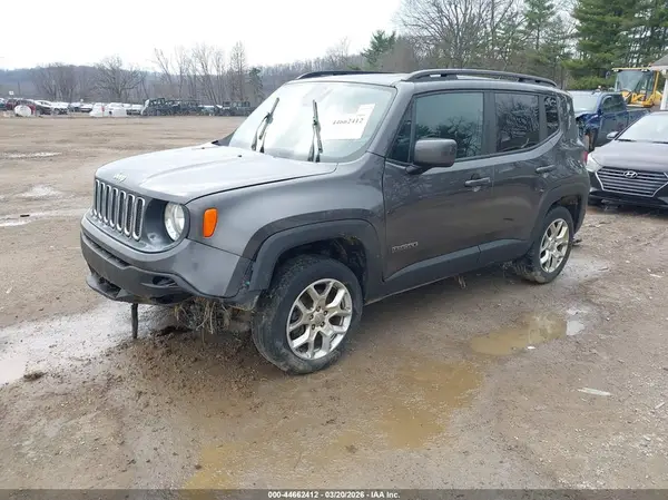 ZACCJBBB4HPG49438 2017 JEEP RENEGADE - Image 2