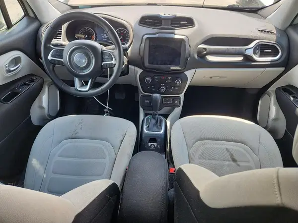ZACCJBBB4JPG75558 2018 JEEP RENEGADE - Image 8