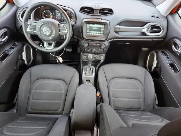 ZACCJBBB4JPG94904 2018 JEEP RENEGADE - Image 8
