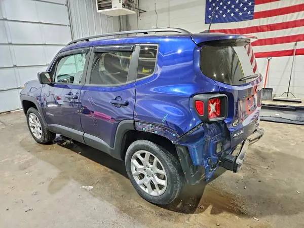 ZACCJBBB4JPH04184 2018 JEEP RENEGADE - Image 2