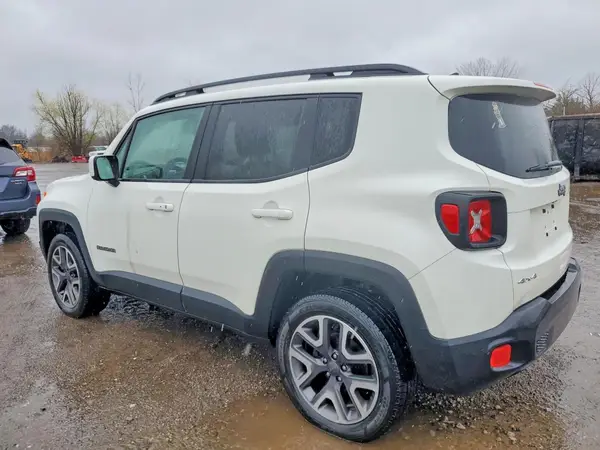 ZACCJBBB4JPH29831 2018 JEEP RENEGADE - Image 2