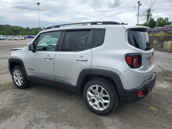 ZACCJBBB4JPH45298 2018 JEEP RENEGADE - Image 2
