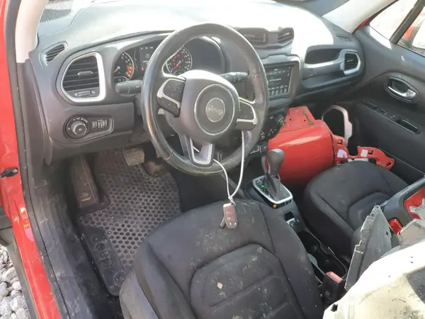 ZACCJBBB4JPH50565 2018 JEEP RENEGADE - Image 8