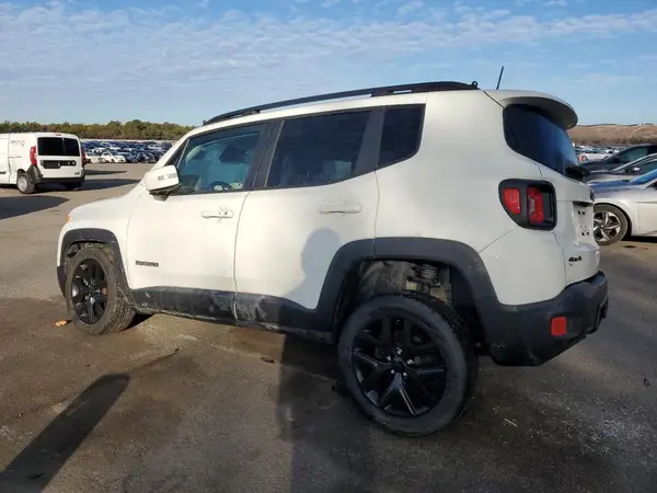 ZACCJBBB4JPH53059 2018 JEEP RENEGADE - Image 2