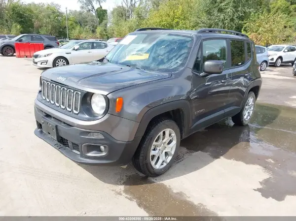 ZACCJBBB4JPH56415 2018 JEEP RENEGADE - Image 2