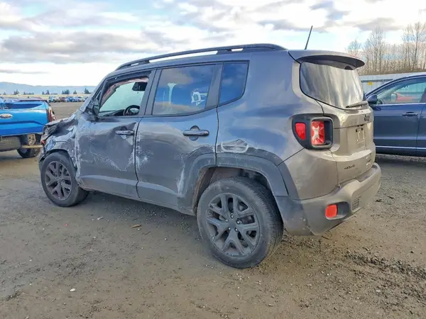 ZACCJBBB4JPH57368 2018 JEEP RENEGADE - Image 2