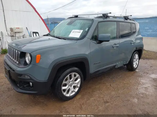 ZACCJBBB4JPH84764 2018 JEEP RENEGADE - Image 2