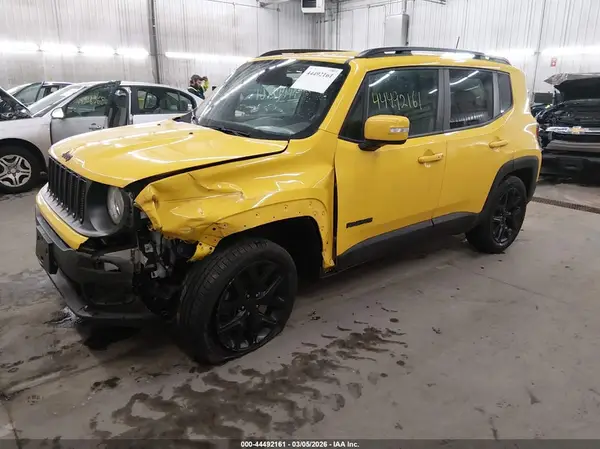 ZACCJBBB4JPH95442 2018 JEEP RENEGADE - Image 2