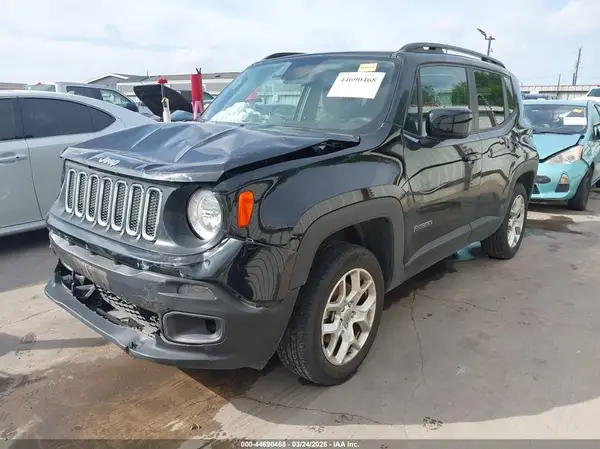 ZACCJBBB4JPJ02611 2018 JEEP RENEGADE - Image 2