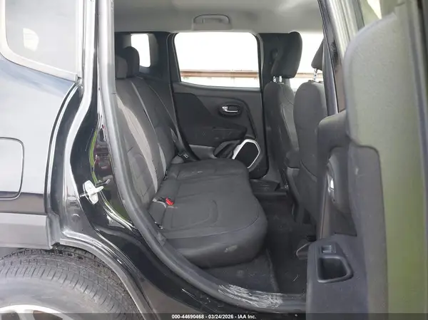 ZACCJBBB4JPJ02611 2018 JEEP RENEGADE - Image 8
