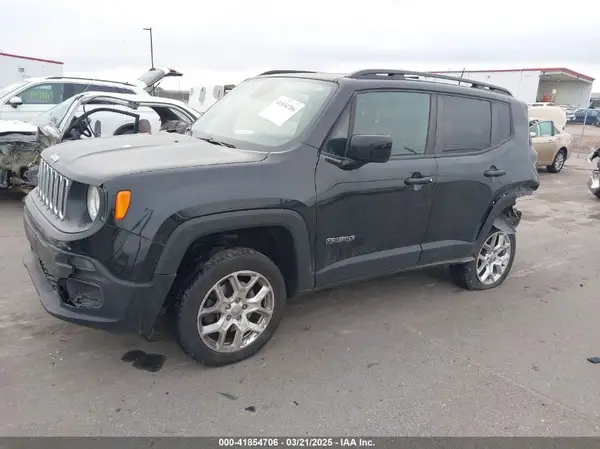 ZACCJBBB4JPJ07324 2018 JEEP RENEGADE - Image 2
