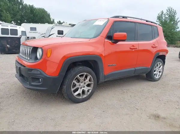 ZACCJBBB4JPJ17626 2018 JEEP RENEGADE - Image 2