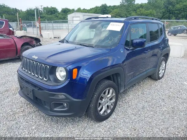 ZACCJBBB4JPJ28657 2018 JEEP RENEGADE - Image 2