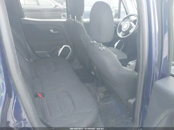 ZACCJBBB4JPJ28657 2018 JEEP RENEGADE - Image 8