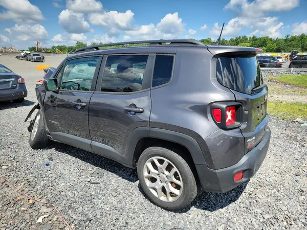 ZACCJBBB4JPJ43840 2018 JEEP RENEGADE - Image 2