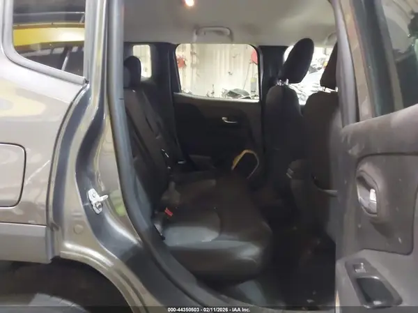 ZACCJBBB5HPE45473 2017 JEEP RENEGADE - Image 8