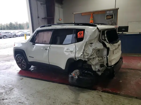 ZACCJBBB5HPE72656 2017 JEEP RENEGADE - Image 2