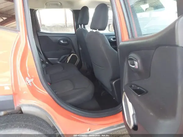 ZACCJBBB5HPE78859 2017 JEEP RENEGADE - Image 8