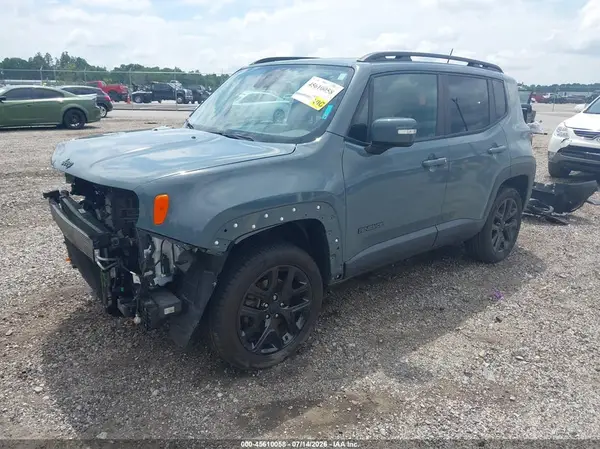 ZACCJBBB5HPF12217 2017 JEEP RENEGADE - Image 2