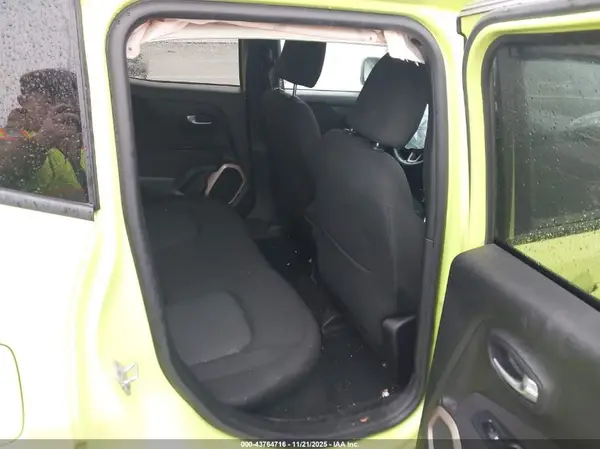 ZACCJBBB5HPF32127 2017 JEEP RENEGADE - Image 8