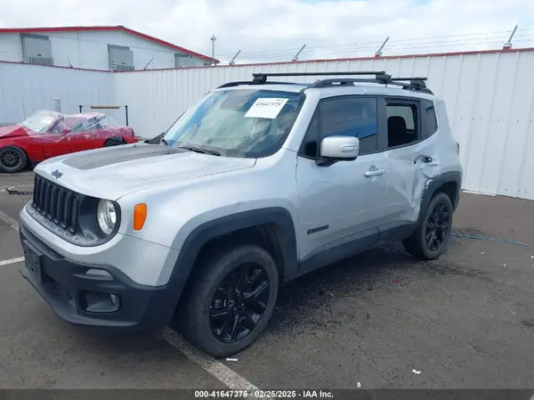 ZACCJBBB5HPF68898 2017 JEEP RENEGADE - Image 2