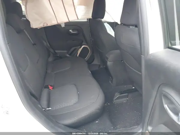 ZACCJBBB5HPF98855 2017 JEEP RENEGADE - Image 8