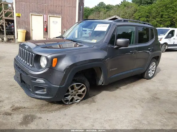 ZACCJBBB5HPG15587 2017 JEEP RENEGADE - Image 2