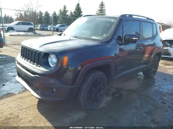 ZACCJBBB5HPG21972 2017 JEEP RENEGADE - Image 2