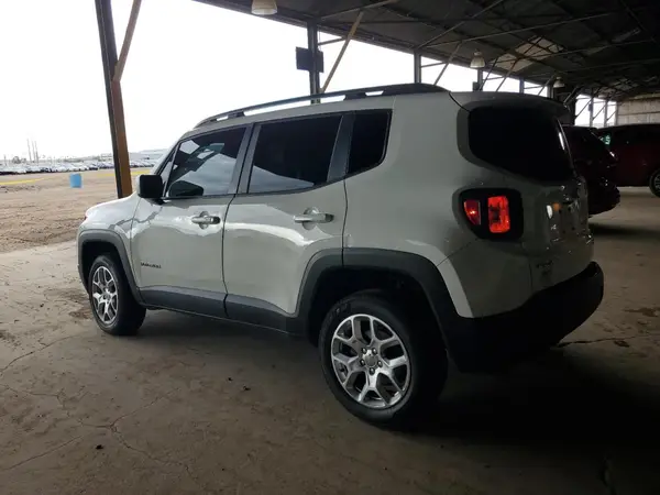 ZACCJBBB5HPG49772 2017 JEEP RENEGADE - Image 2