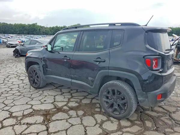ZACCJBBB5HPG61923 2017 JEEP RENEGADE - Image 2