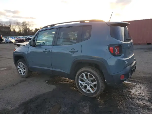 ZACCJBBB5JPG91624 2018 JEEP RENEGADE - Image 2