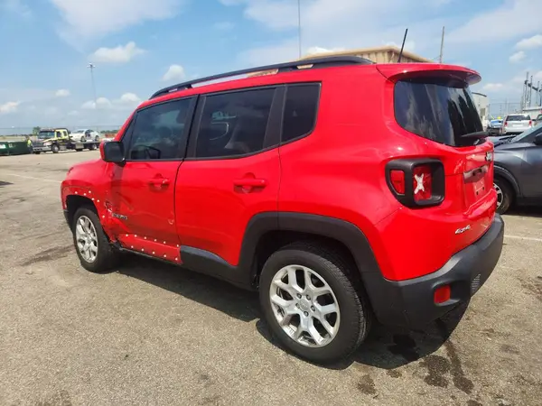 ZACCJBBB5JPH12715 2018 JEEP RENEGADE - Image 2