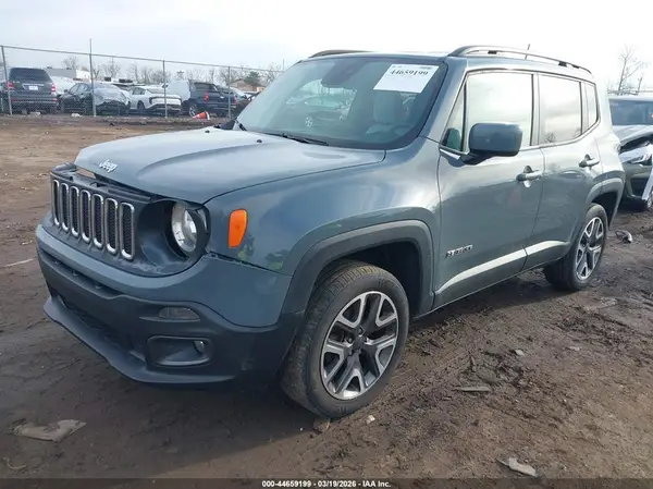 ZACCJBBB5JPH18949 2018 JEEP RENEGADE - Image 2